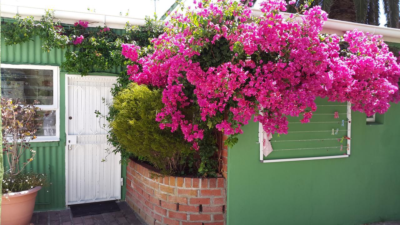 Sherwood Boutique Cottage Cape Town Exterior photo