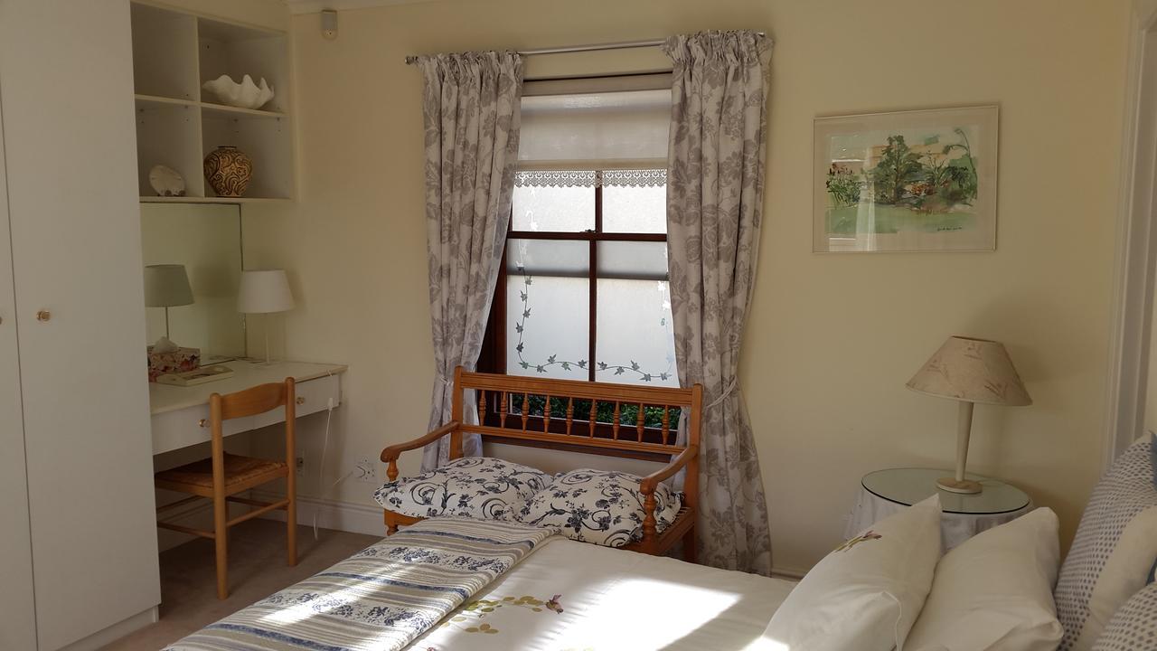Sherwood Boutique Cottage Cape Town Exterior photo